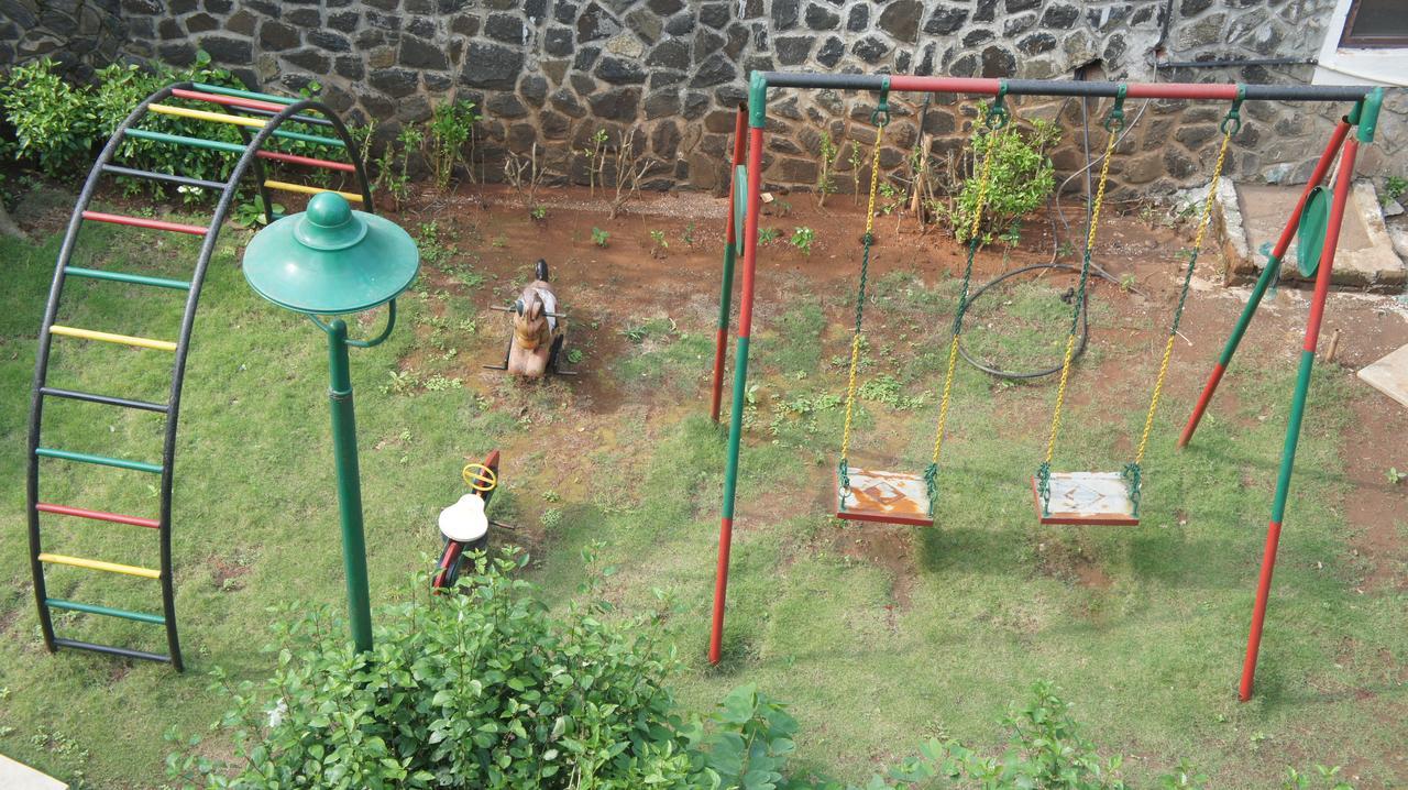 Velvet County Resort & Spa Lonavala Εξωτερικό φωτογραφία