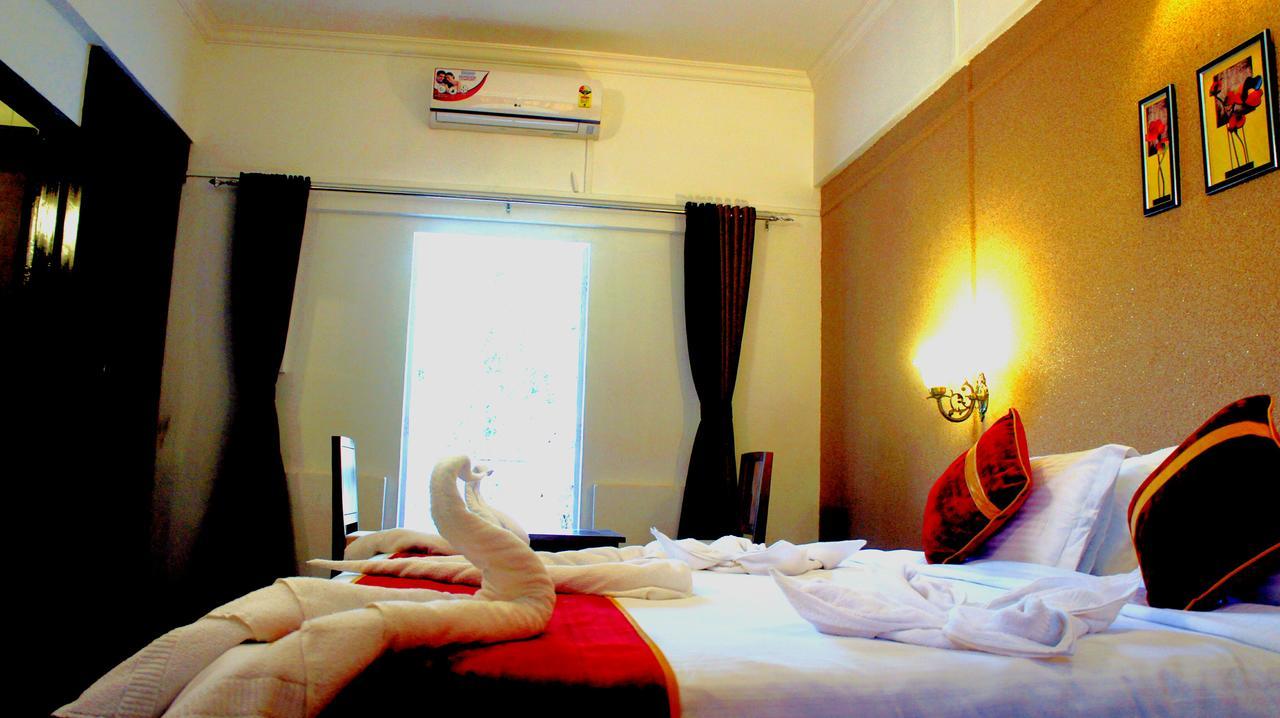 Velvet County Resort & Spa Lonavala Εξωτερικό φωτογραφία